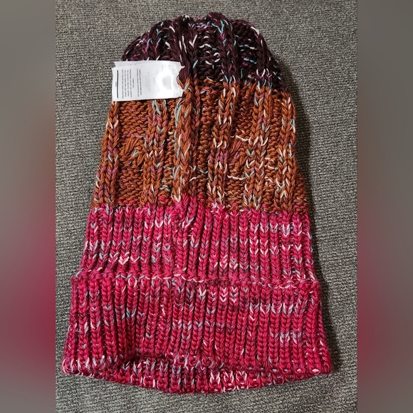 Smartwool Isto Retro Wool Blend Beanie Hat Monument Orange. - Picture 5 of 7